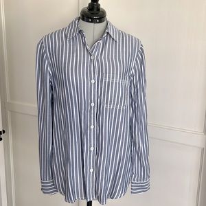 EUC Beachlunchlounge button down shirt